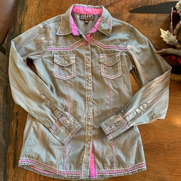 Cowgirl Up Western Shirt - Picture 6 of 8